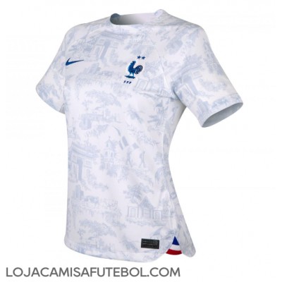 Camisa de Futebol França Karim Benzema #19 Equipamento Secundário Mulheres Mundo 2022 Manga Curta